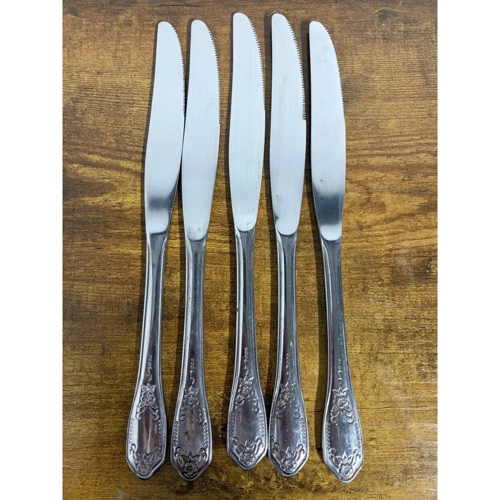 Antique WM Rogers Bros. Silverplated Dinner Knives Lot 5 Flatware 